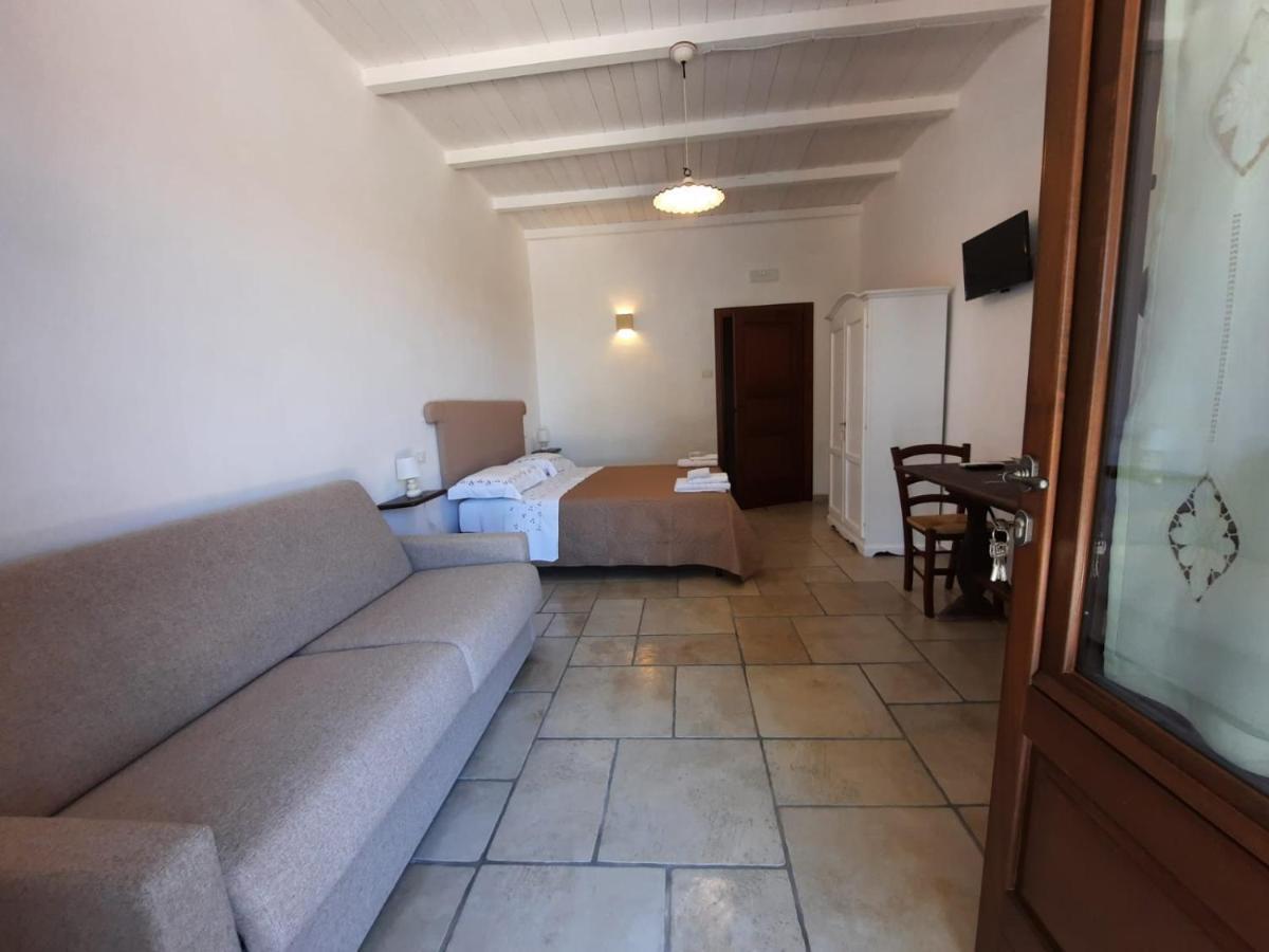 Masseria Lama Di Galizia Остуни Екстериор снимка