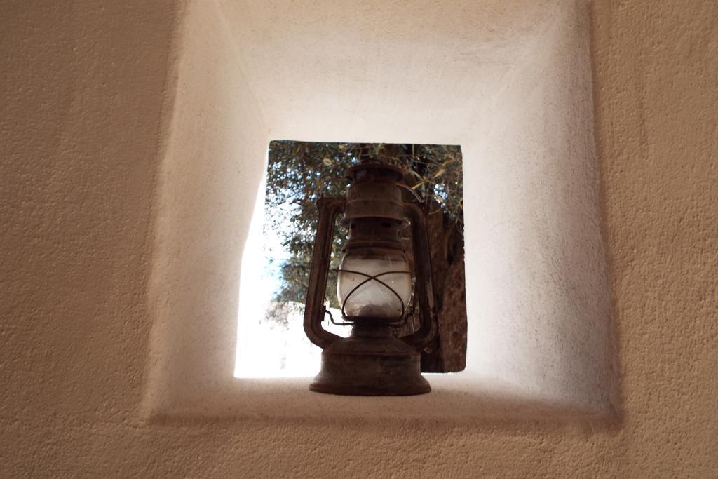 Masseria Lama Di Galizia Остуни Екстериор снимка
