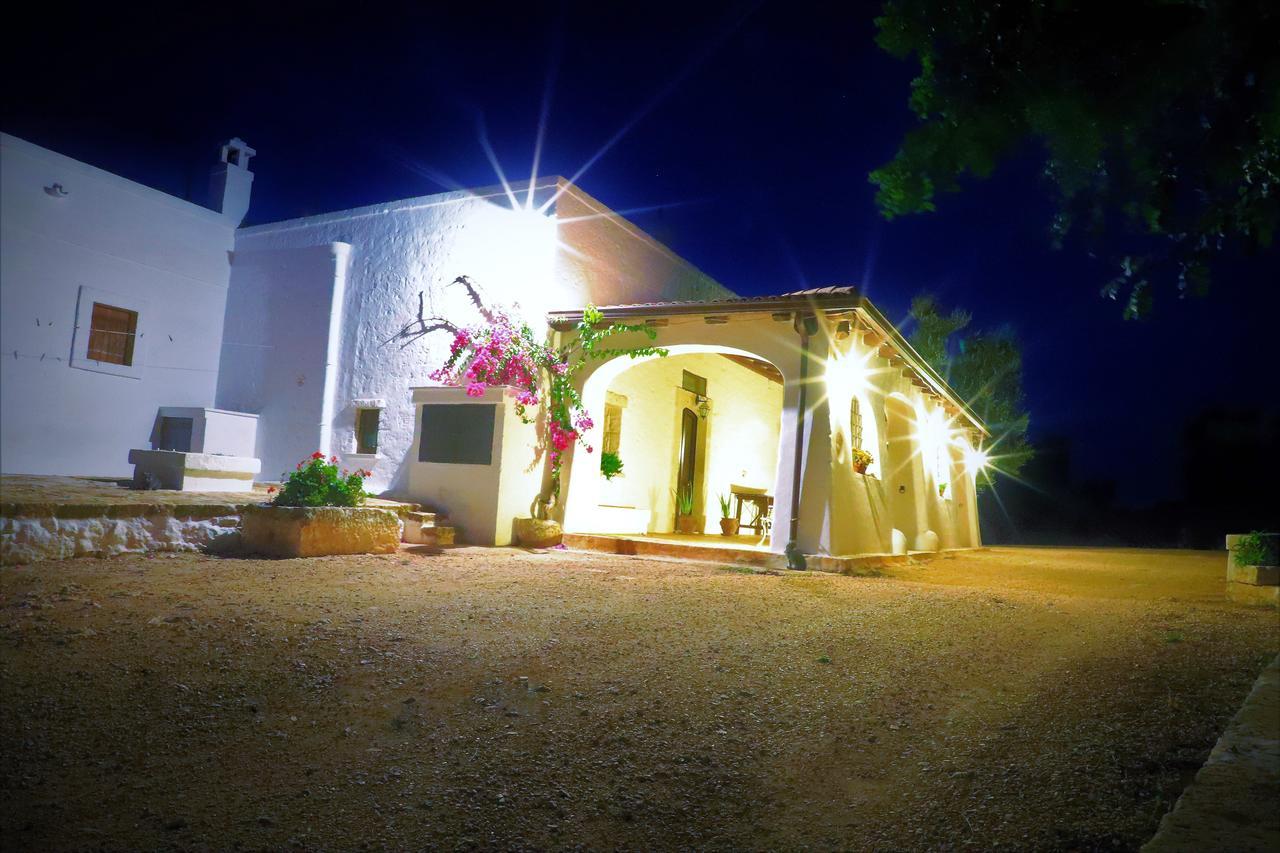 Masseria Lama Di Galizia Остуни Екстериор снимка